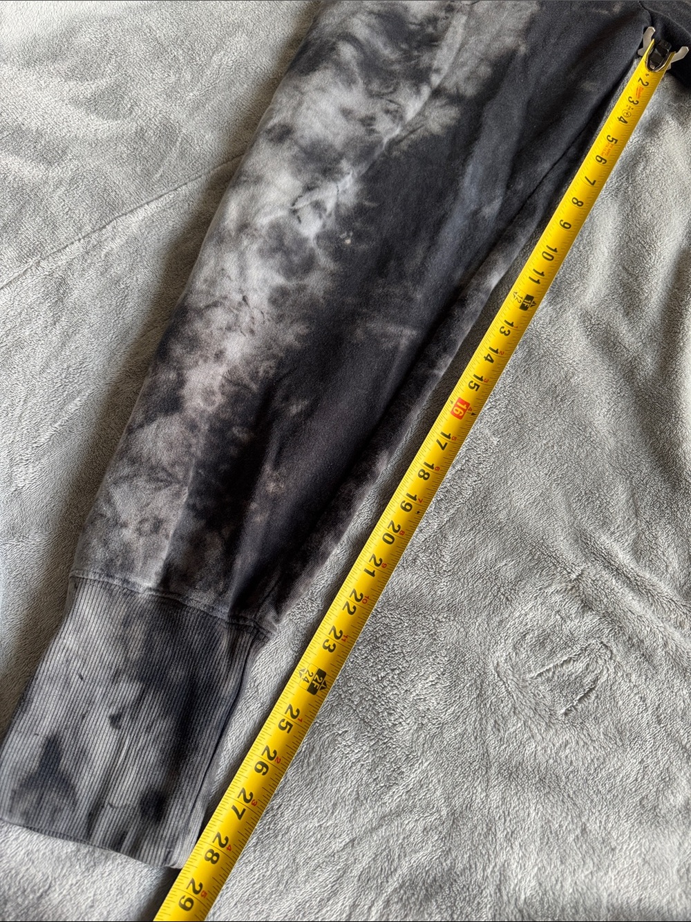 Big Bud Press Classic Jogger Sweatpants Black Magic Waters Tie Dye Size Medium - Picture 14 of 15